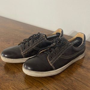 Bed:Stu Leather Sneakers